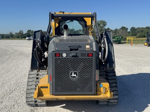 Image of John Deere 333G equipment image 4