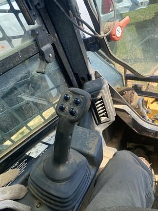 Image of John Deere 333G equipment image 3