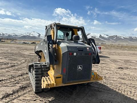 Image of John Deere 333G equipment image 3