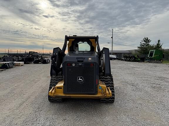 Image of John Deere 333G equipment image 3