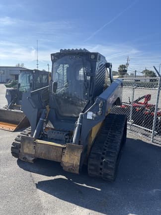 Image of John Deere 333G equipment image 2