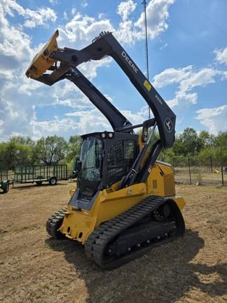 Image of John Deere 333G Primary image
