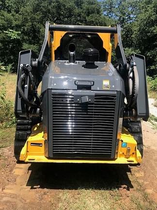Image of John Deere 333G equipment image 4