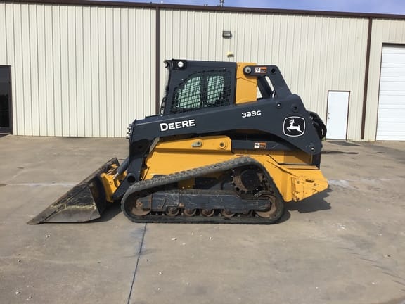Main image John Deere 333G