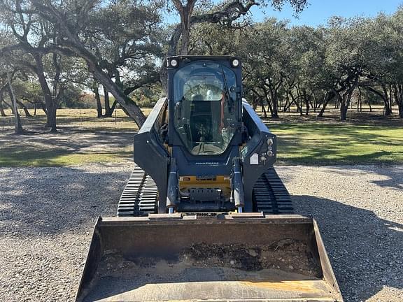 Image of John Deere 333G equipment image 2