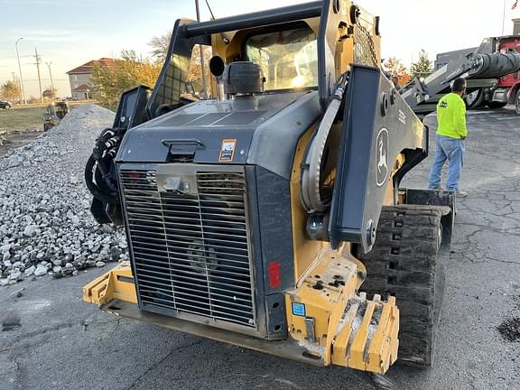 Image of John Deere 333G equipment image 4