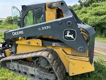 Main image John Deere 333G