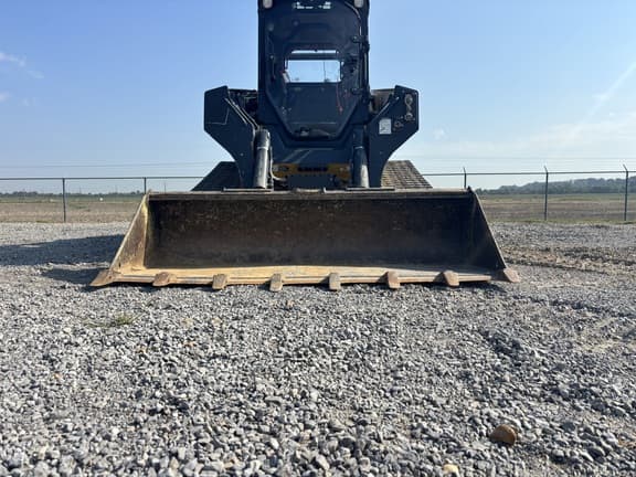 Image of John Deere 333G equipment image 2