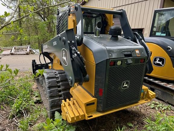 Image of John Deere 333G equipment image 2