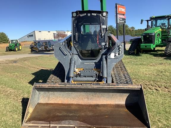 Image of John Deere 333G equipment image 2