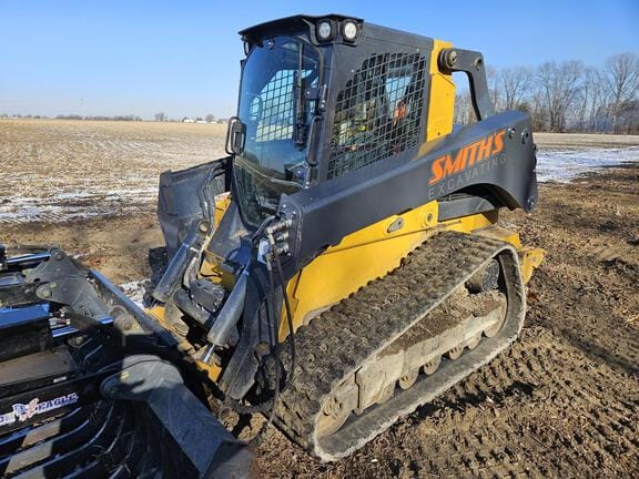 2021 John Deere 333G Equipment Image0