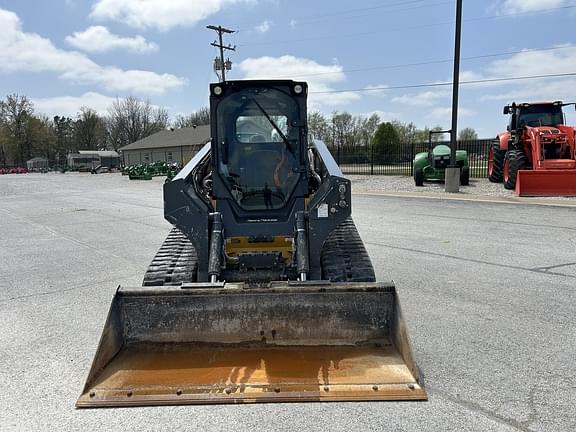 Image of John Deere 333G equipment image 2