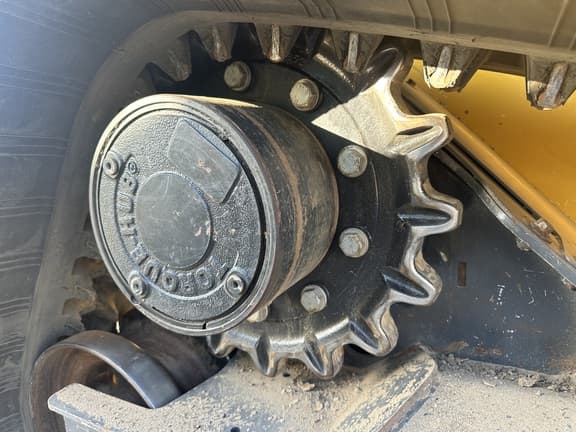 Image of John Deere 333G equipment image 3