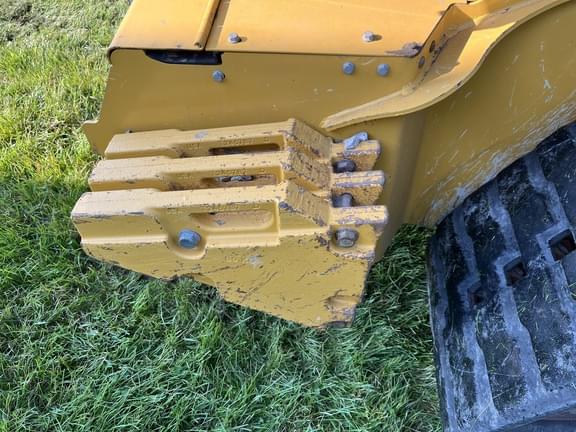 Image of John Deere 333G equipment image 4
