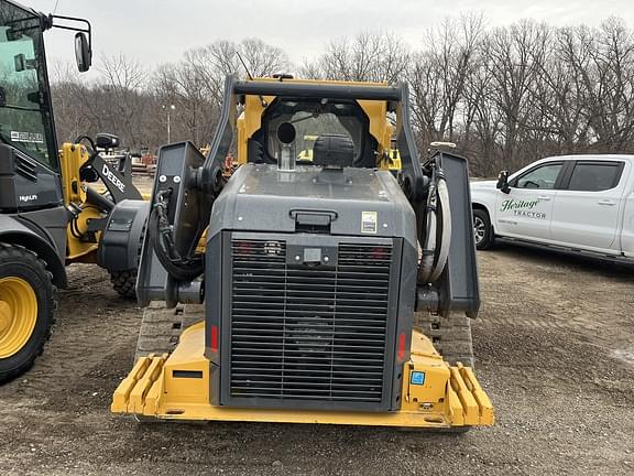 Image of John Deere 333G equipment image 1