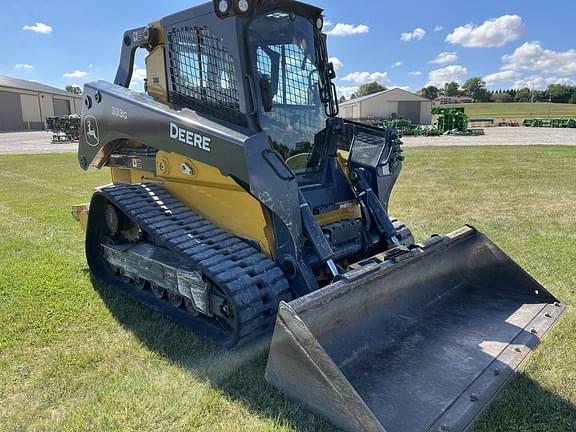 Image of John Deere 333G equipment image 1