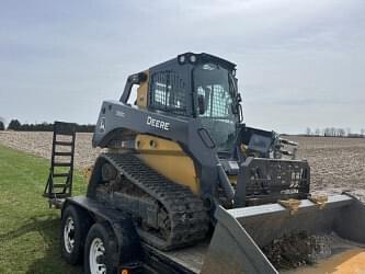 Image of John Deere 333G equipment image 3