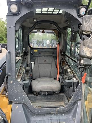 Image of John Deere 333G equipment image 2