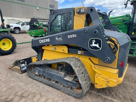 Main image John Deere 333G