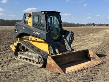 Main image John Deere 333G