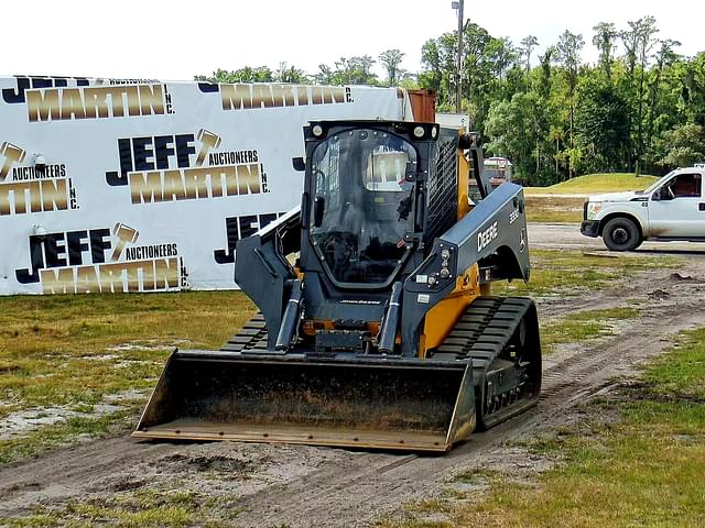 Image of John Deere 333G equipment image 1