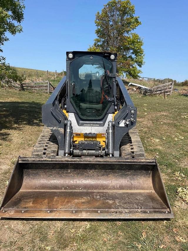 Image of John Deere 333G equipment image 1