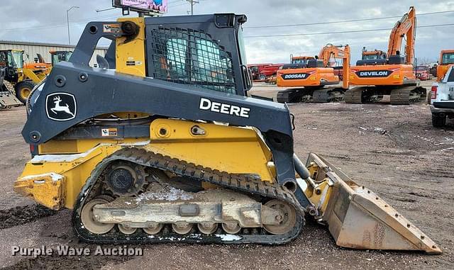 Image of John Deere 333G equipment image 3