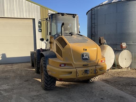 Image of John Deere 344L equipment image 2