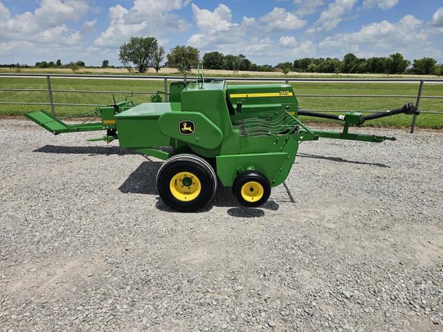 Image of John Deere 348 equipment image 2