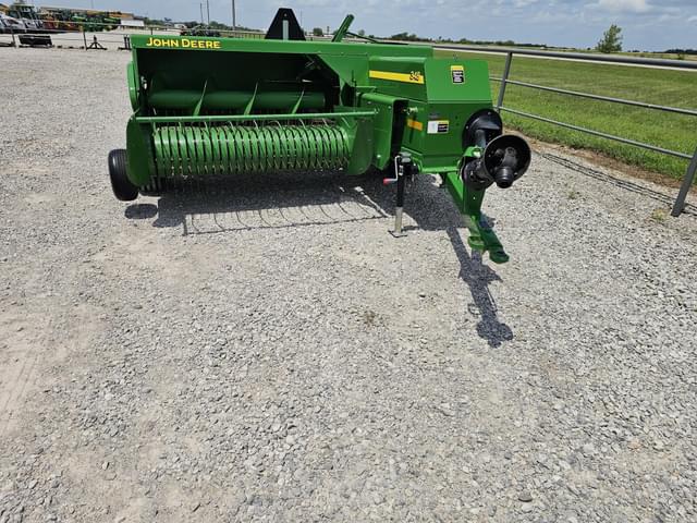 Image of John Deere 348 equipment image 1