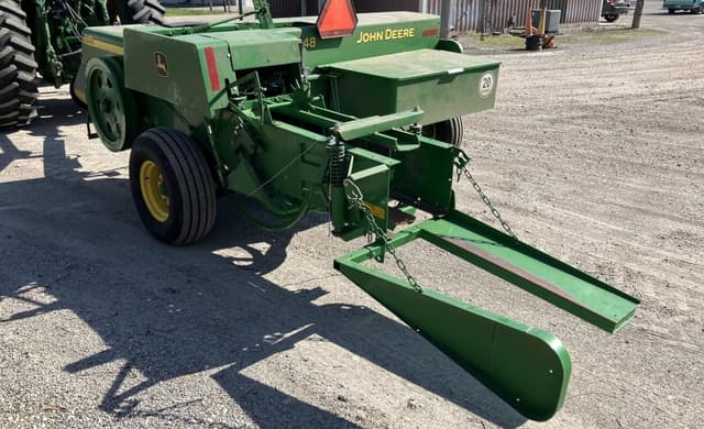 Image of John Deere 348 equipment image 2
