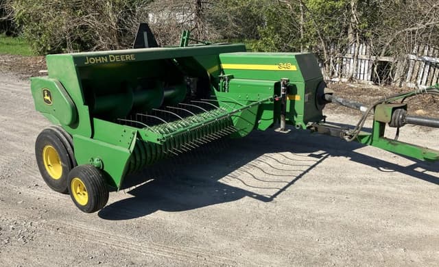 Image of John Deere 348 equipment image 1