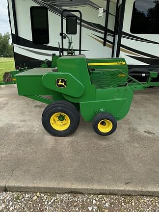 Image of John Deere 348 equipment image 3