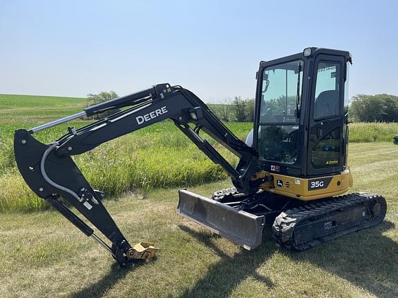 2021 John Deere 35G Equipment Image0