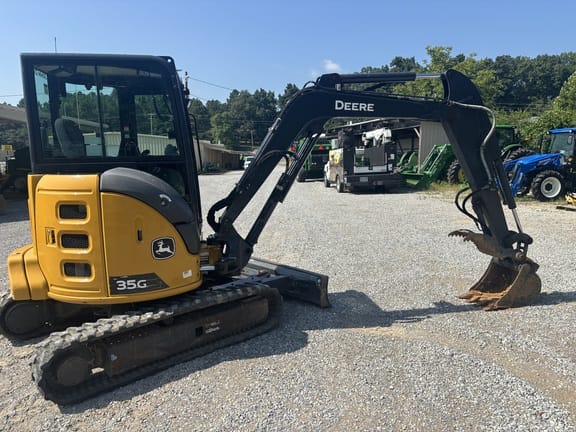 2021 John Deere 35G Equipment Image0