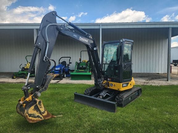 2021 John Deere 35G Equipment Image0