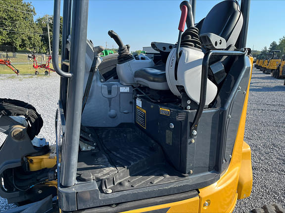 Image of John Deere 35G equipment image 3