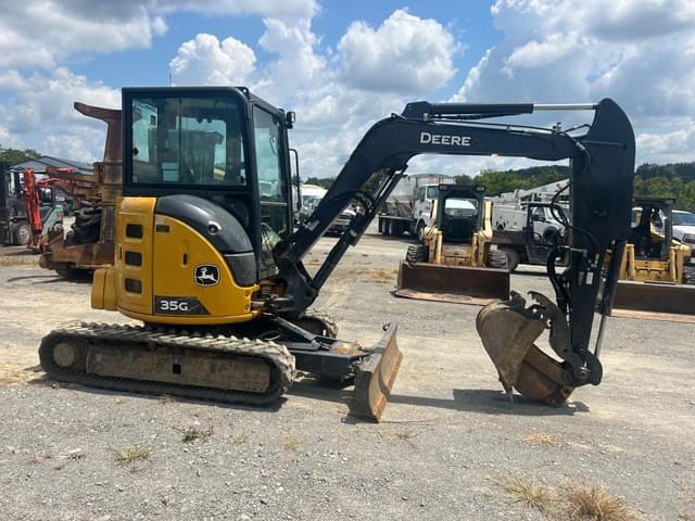 Image of John Deere 35G equipment image 2