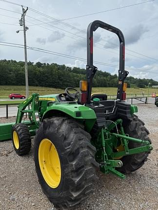 Image of John Deere 4044M equipment image 4