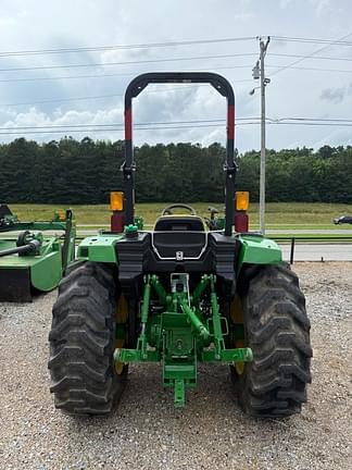 Image of John Deere 4044M equipment image 3