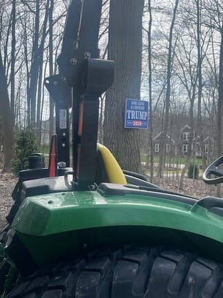 Image of John Deere 4044M equipment image 3