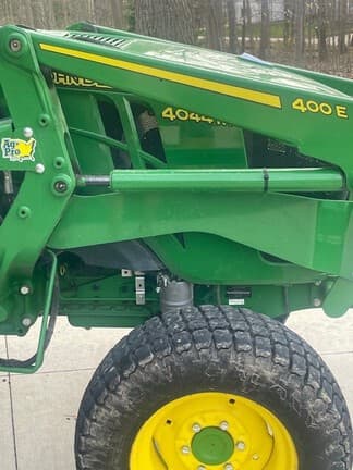 Image of John Deere 4044M equipment image 1