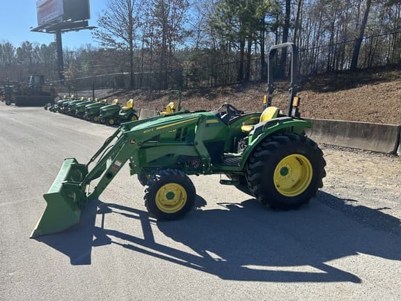 Image of John Deere 4044M equipment image 3