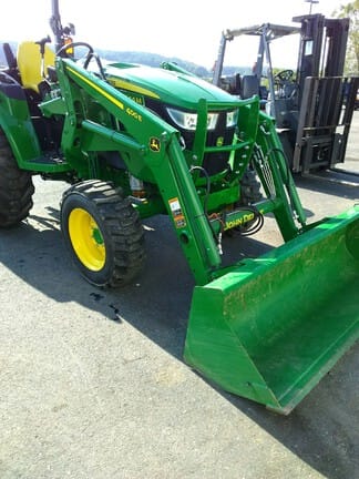 Main image John Deere 4044M