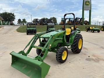Main image John Deere 4044M
