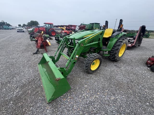 Image of John Deere 4044M equipment image 1