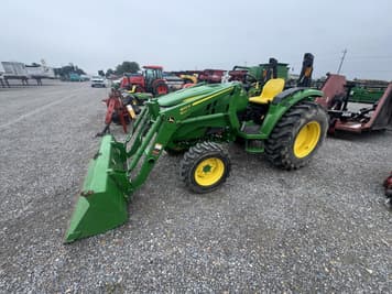 Main image John Deere 4044M