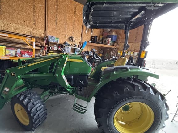 Image of John Deere 4044M equipment image 2
