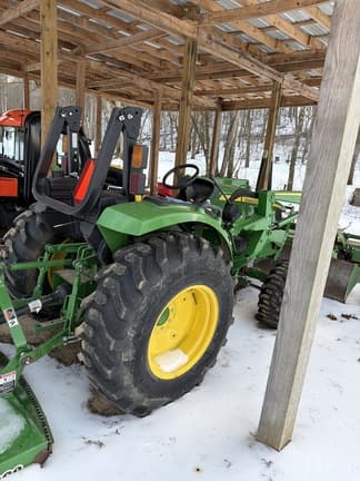 Image of John Deere 4044M equipment image 3