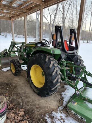 Image of John Deere 4044M equipment image 2